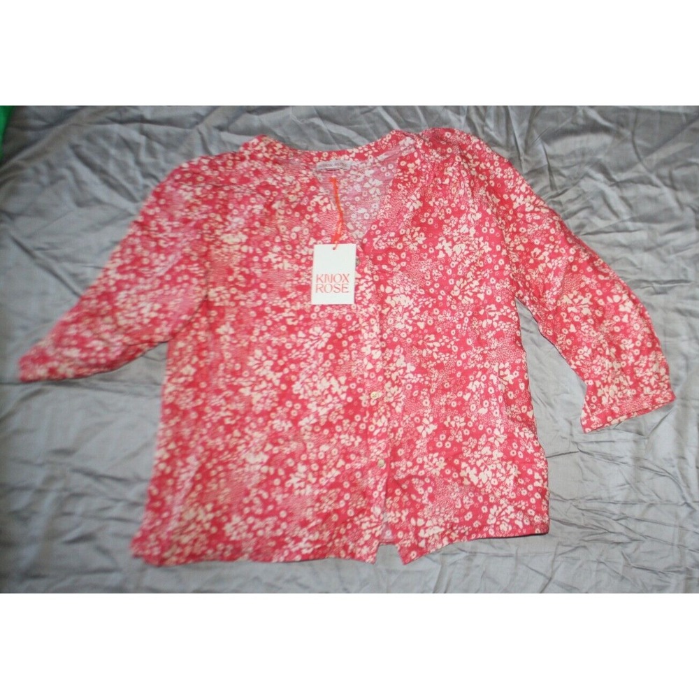 Women's 3/4 Sleeve V-Neck Blouse - Knox Rose Red size M